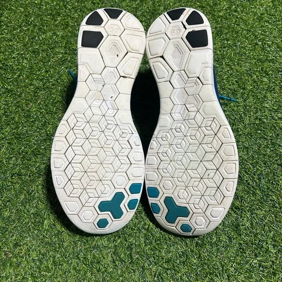 Men’s Nike Flyknit Free Run 4.0 - Picture 12 of 12